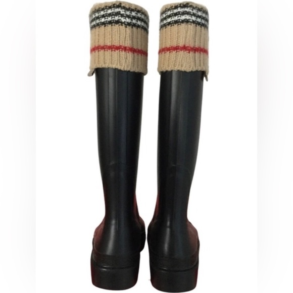 *SOLD* BURBERRY Knit Top Nova Check Black Rubber Knee Boots, SZ 40. - Picture 2 of 8